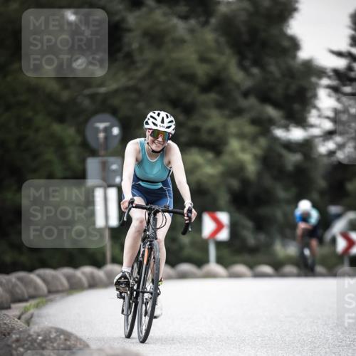 21.06.2026 - 29. Vierlanden-Triathlon H.Heesch http://msf.ph/oto/9905926 21.06.2026 10:24:26 Radfahren 74, 84, 94, 169, 196, 370, 377, 545, 552, 622 meine-sportfotos.de