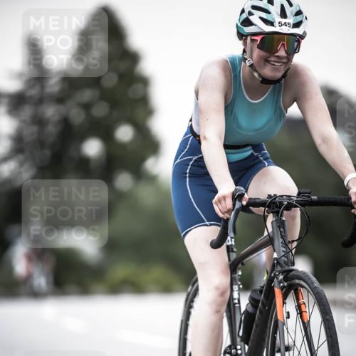 21.06.2026 - 29. Vierlanden-Triathlon H.Heesch http://msf.ph/oto/9906040 21.06.2026 10:24:27 Radfahren 74, 84, 94, 169, 196, 370, 377, 545, 552, 622 meine-sportfotos.de