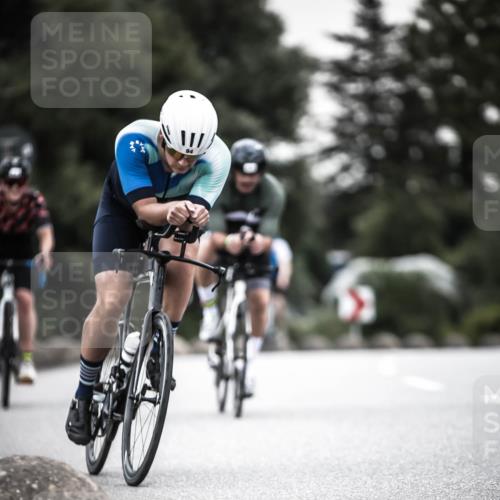 21.06.2026 - 29. Vierlanden-Triathlon H.Heesch http://msf.ph/oto/9906092 21.06.2026 10:24:31 Radfahren 84, 94, 169, 370, 552, 622, 625 meine-sportfotos.de