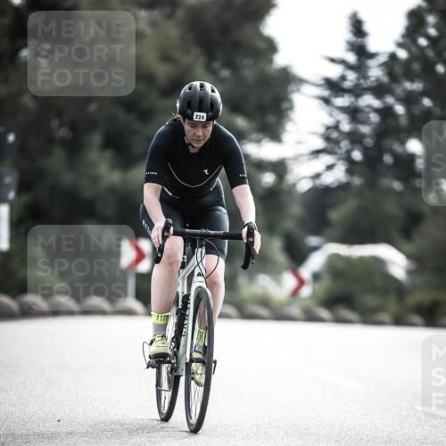 21.06.2026 - 29. Vierlanden-Triathlon H.Heesch http://msf.ph/oto/9906271 21.06.2026 09:19:24 Radfahren 99, 224, 228 meine-sportfotos.de
