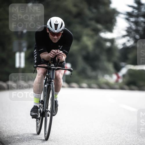21.06.2026 - 29. Vierlanden-Triathlon H.Heesch http://msf.ph/oto/9906325 21.06.2026 09:19:40 Radfahren 4, 77, 219 meine-sportfotos.de