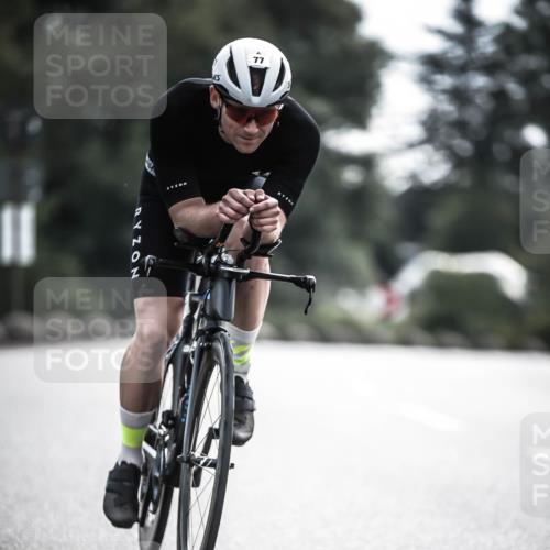 21.06.2026 - 29. Vierlanden-Triathlon H.Heesch http://msf.ph/oto/9906337 21.06.2026 09:19:41 Radfahren 4, 77, 219 meine-sportfotos.de