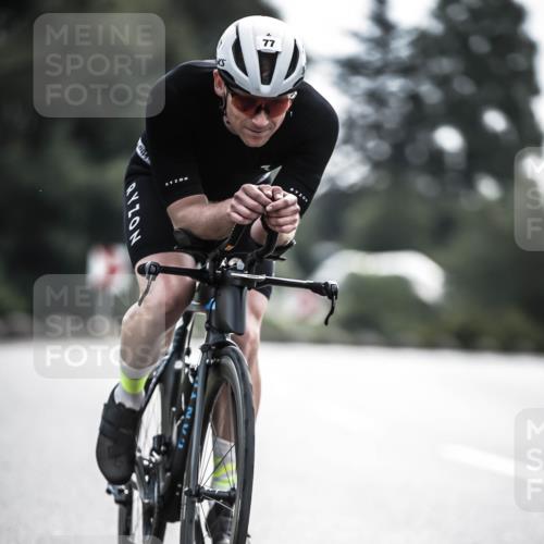 21.06.2026 - 29. Vierlanden-Triathlon H.Heesch http://msf.ph/oto/9906346 21.06.2026 09:19:41 Radfahren 4, 77, 219 meine-sportfotos.de