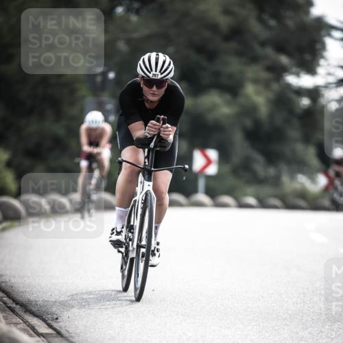 21.06.2026 - 29. Vierlanden-Triathlon H.Heesch http://msf.ph/oto/9906378 21.06.2026 09:19:56 Radfahren 32, 112, 267, 298 meine-sportfotos.de