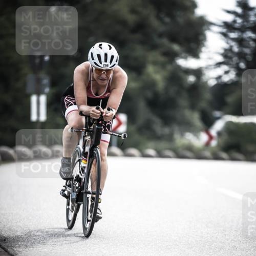 21.06.2026 - 29. Vierlanden-Triathlon H.Heesch http://msf.ph/oto/9906433 21.06.2026 09:19:59 Radfahren 32, 267, 298 meine-sportfotos.de