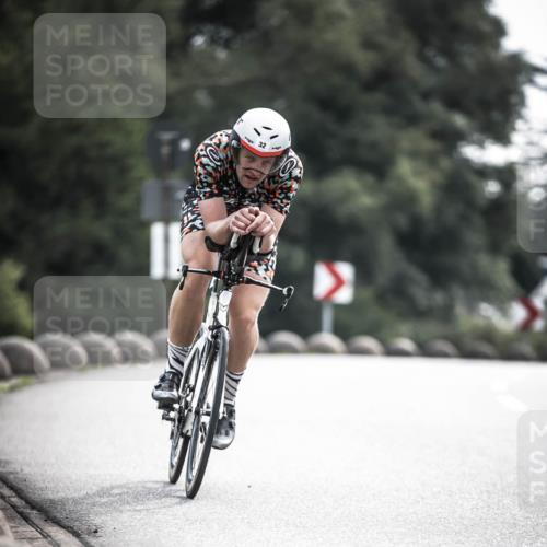 21.06.2026 - 29. Vierlanden-Triathlon H.Heesch http://msf.ph/oto/9906466 21.06.2026 09:20:01 Radfahren 32, 298 meine-sportfotos.de