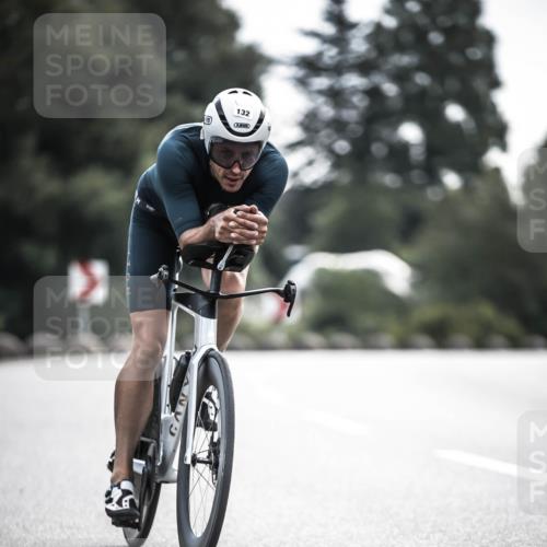21.06.2026 - 29. Vierlanden-Triathlon H.Heesch http://msf.ph/oto/9906572 21.06.2026 09:20:24 Radfahren 132 meine-sportfotos.de