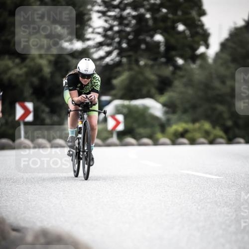21.06.2026 - 29. Vierlanden-Triathlon H.Heesch http://msf.ph/oto/9906613 21.06.2026 10:25:01 Radfahren 42, 210, 253, 480, 577 meine-sportfotos.de