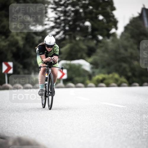 21.06.2026 - 29. Vierlanden-Triathlon H.Heesch http://msf.ph/oto/9906625 21.06.2026 10:25:01 Radfahren 42, 210, 253, 480, 577 meine-sportfotos.de