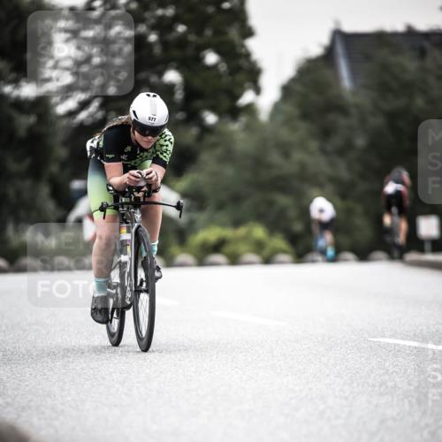 21.06.2026 - 29. Vierlanden-Triathlon H.Heesch http://msf.ph/oto/9906666 21.06.2026 10:25:02 Radfahren 42, 210, 253, 480, 577 meine-sportfotos.de