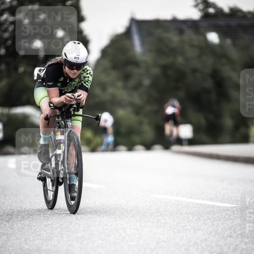 21.06.2026 - 29. Vierlanden-Triathlon H.Heesch http://msf.ph/oto/9906694 21.06.2026 10:25:02 Radfahren 42, 210, 253, 480, 577 meine-sportfotos.de