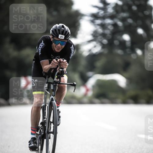 21.06.2026 - 29. Vierlanden-Triathlon H.Heesch http://msf.ph/oto/9906710 21.06.2026 09:20:55 Radfahren 21, 38, 57, 67, 82, 142 meine-sportfotos.de