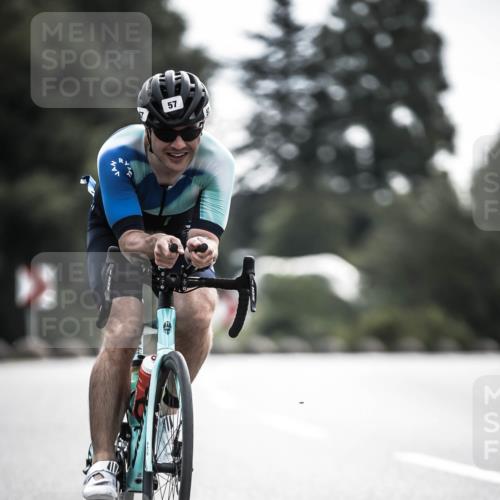 21.06.2026 - 29. Vierlanden-Triathlon H.Heesch http://msf.ph/oto/9906750 21.06.2026 09:20:57 Radfahren 21, 38, 57, 67, 82, 109, 142 meine-sportfotos.de
