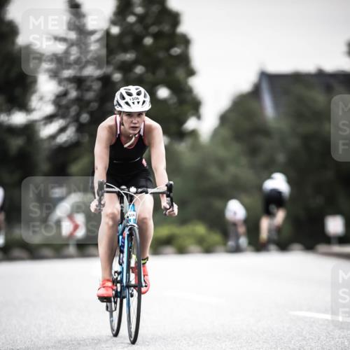 21.06.2026 - 29. Vierlanden-Triathlon H.Heesch http://msf.ph/oto/9906886 21.06.2026 10:25:18 Radfahren 76, 77, 98, 107, 168, 506, 521, 602 meine-sportfotos.de
