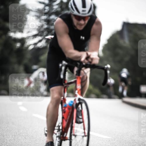 21.06.2026 - 29. Vierlanden-Triathlon H.Heesch http://msf.ph/oto/9906957 21.06.2026 09:21:26 Radfahren 136, 141, 164, 193, 207, 239, 272 meine-sportfotos.de