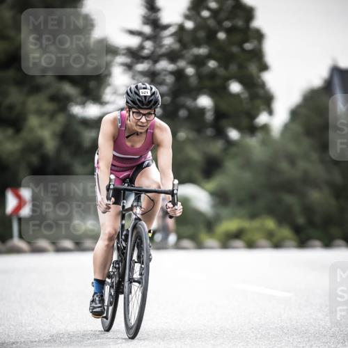 21.06.2026 - 29. Vierlanden-Triathlon H.Heesch http://msf.ph/oto/9906985 21.06.2026 10:25:20 Radfahren 168, 506, 521, 602 meine-sportfotos.de