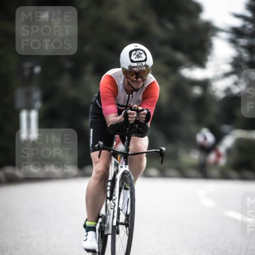 21.06.2026 - 29. Vierlanden-Triathlon H.Heesch http://msf.ph/oto/9906990 21.06.2026 09:21:28 Radfahren 141, 164, 193, 207, 239 meine-sportfotos.de