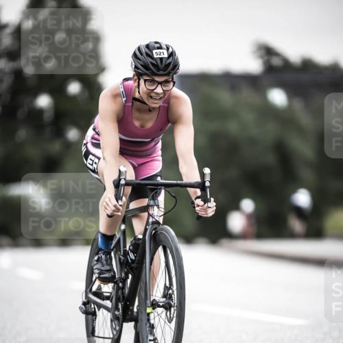 21.06.2026 - 29. Vierlanden-Triathlon H.Heesch http://msf.ph/oto/9907027 21.06.2026 10:25:20 Radfahren 168, 506, 521, 602 meine-sportfotos.de