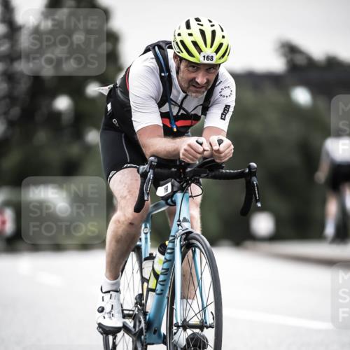 21.06.2026 - 29. Vierlanden-Triathlon H.Heesch http://msf.ph/oto/9907110 21.06.2026 10:25:22 Radfahren 168, 506, 521, 540, 602 meine-sportfotos.de