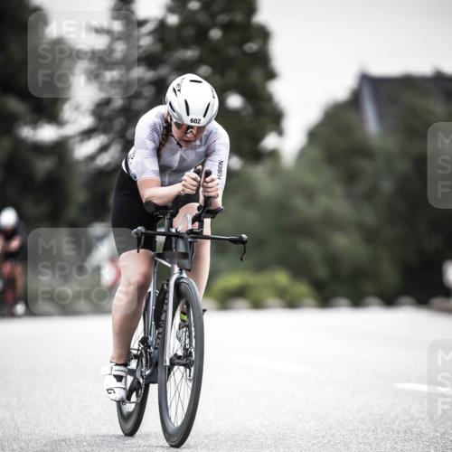 21.06.2026 - 29. Vierlanden-Triathlon H.Heesch http://msf.ph/oto/9907159 21.06.2026 10:25:25 Radfahren 168, 540, 602 meine-sportfotos.de