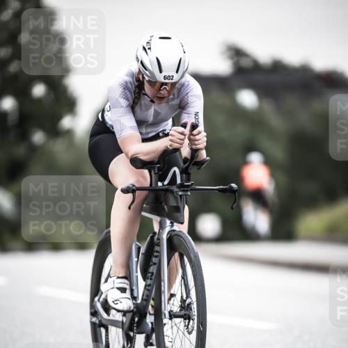 21.06.2026 - 29. Vierlanden-Triathlon H.Heesch http://msf.ph/oto/9907199 21.06.2026 10:25:25 Radfahren 168, 540, 602 meine-sportfotos.de