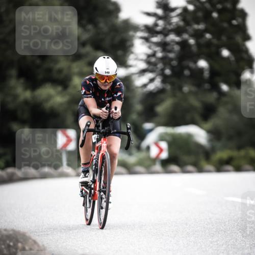 21.06.2026 - 29. Vierlanden-Triathlon H.Heesch http://msf.ph/oto/9907222 21.06.2026 10:25:29 Radfahren 540, 602 meine-sportfotos.de