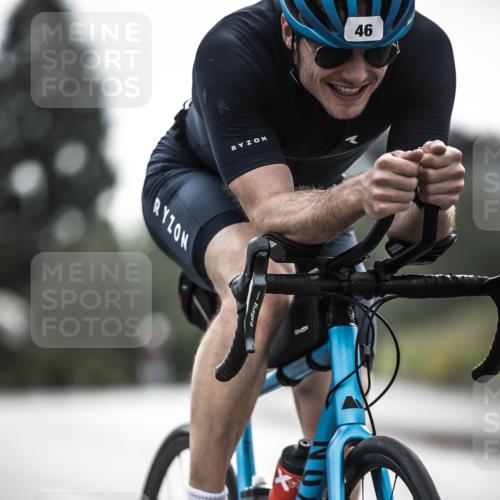 21.06.2026 - 29. Vierlanden-Triathlon H.Heesch http://msf.ph/oto/9907284 21.06.2026 09:21:59 Radfahren 46, 147, 186 meine-sportfotos.de