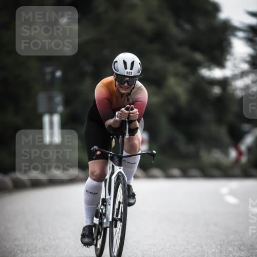 21.06.2026 - 29. Vierlanden-Triathlon H.Heesch http://msf.ph/oto/9907299 21.06.2026 09:22:07 Radfahren 147, 223 meine-sportfotos.de