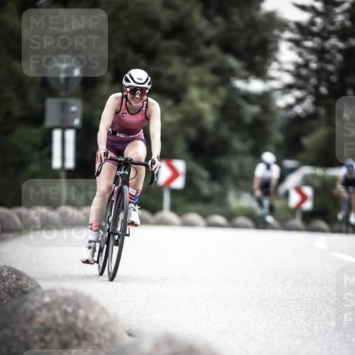 21.06.2026 - 29. Vierlanden-Triathlon H.Heesch http://msf.ph/oto/9907304 21.06.2026 10:25:36 Radfahren 41, 211, 369, 599 meine-sportfotos.de