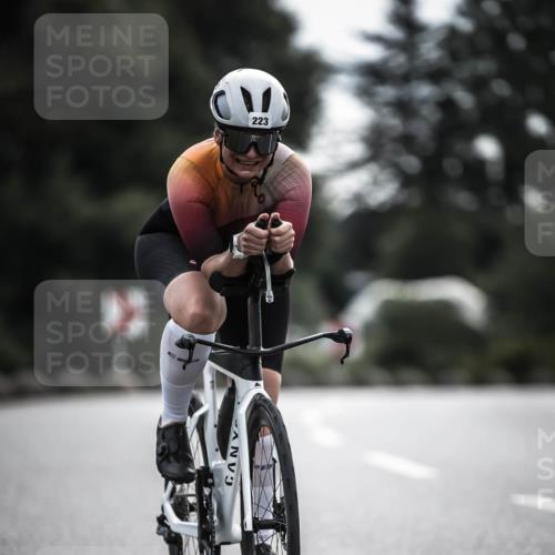 21.06.2026 - 29. Vierlanden-Triathlon H.Heesch http://msf.ph/oto/9907321 21.06.2026 09:22:08 Radfahren 147, 223 meine-sportfotos.de