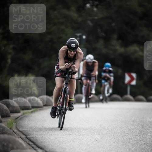 21.06.2026 - 29. Vierlanden-Triathlon H.Heesch http://msf.ph/oto/9907348 21.06.2026 09:22:18 Radfahren 118, 159, 273, 274, 300 meine-sportfotos.de