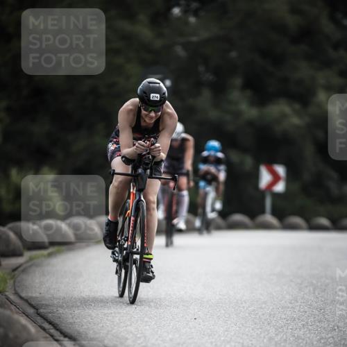 21.06.2026 - 29. Vierlanden-Triathlon H.Heesch http://msf.ph/oto/9907356 21.06.2026 09:22:18 Radfahren 118, 159, 273, 274, 300 meine-sportfotos.de
