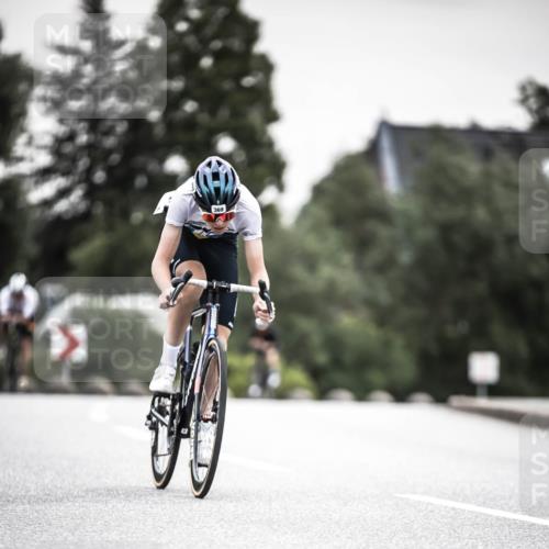 21.06.2026 - 29. Vierlanden-Triathlon H.Heesch http://msf.ph/oto/9907385 21.06.2026 10:25:40 Radfahren 6, 41, 63, 211, 369, 599 meine-sportfotos.de