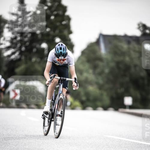 21.06.2026 - 29. Vierlanden-Triathlon H.Heesch http://msf.ph/oto/9907388 21.06.2026 10:25:40 Radfahren 6, 41, 63, 211, 369, 599 meine-sportfotos.de