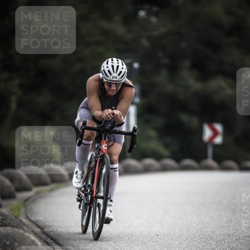 21.06.2026 - 29. Vierlanden-Triathlon H.Heesch http://msf.ph/oto/9907394 21.06.2026 09:22:20 Radfahren 118, 119, 159, 273, 274, 300 meine-sportfotos.de