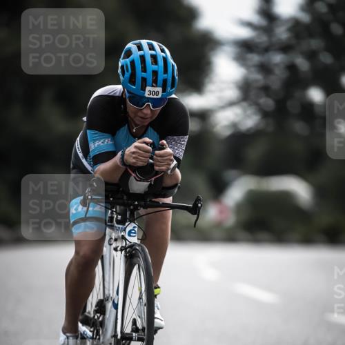 21.06.2026 - 29. Vierlanden-Triathlon H.Heesch http://msf.ph/oto/9907461 21.06.2026 09:22:22 Radfahren 119, 159, 273, 274, 300 meine-sportfotos.de