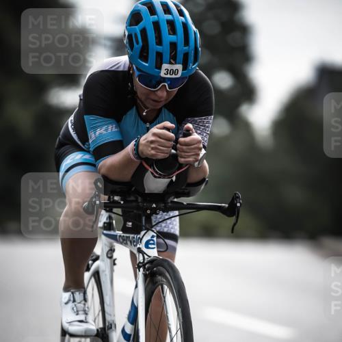 21.06.2026 - 29. Vierlanden-Triathlon H.Heesch http://msf.ph/oto/9907479 21.06.2026 09:22:22 Radfahren 119, 159, 273, 274, 300 meine-sportfotos.de
