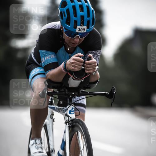 21.06.2026 - 29. Vierlanden-Triathlon H.Heesch http://msf.ph/oto/9907482 21.06.2026 09:22:22 Radfahren 119, 159, 273, 274, 300 meine-sportfotos.de