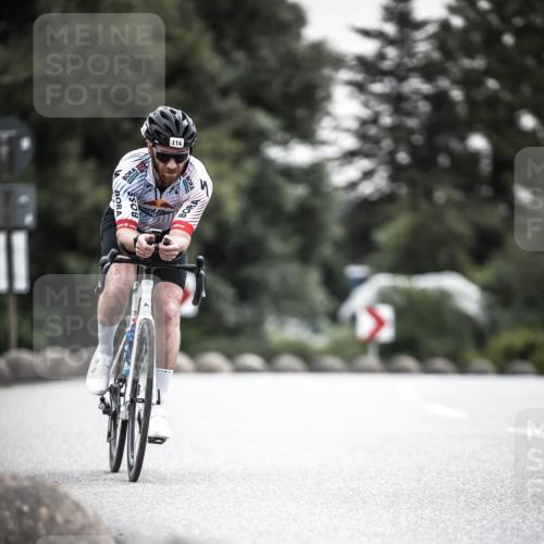 21.06.2026 - 29. Vierlanden-Triathlon H.Heesch http://msf.ph/oto/9907553 21.06.2026 10:25:52 Radfahren 114, 380, 382 meine-sportfotos.de