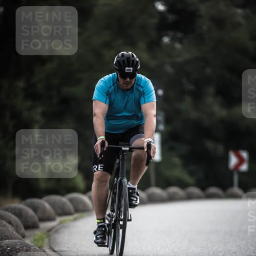 21.06.2026 - 29. Vierlanden-Triathlon H.Heesch http://msf.ph/oto/9907554 21.06.2026 09:22:50 Radfahren 29, 148, 271, 292 meine-sportfotos.de