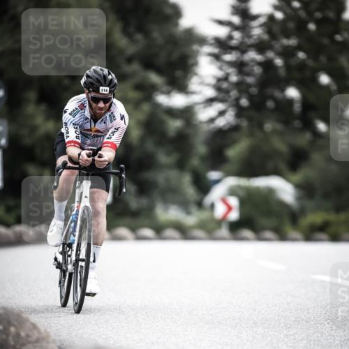 21.06.2026 - 29. Vierlanden-Triathlon H.Heesch http://msf.ph/oto/9907556 21.06.2026 10:25:53 Radfahren 114, 380, 382 meine-sportfotos.de