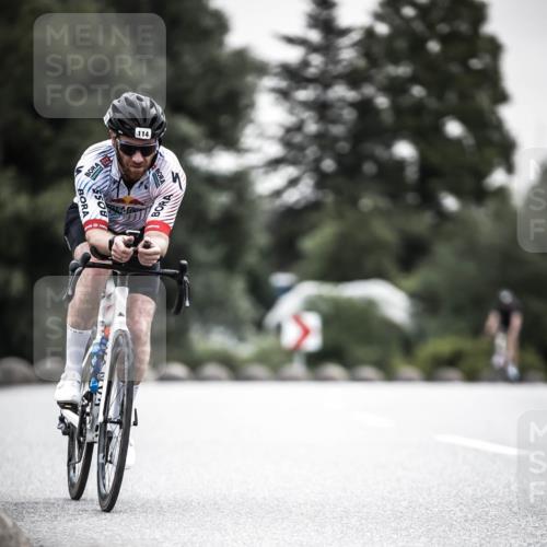 21.06.2026 - 29. Vierlanden-Triathlon H.Heesch http://msf.ph/oto/9907566 21.06.2026 10:25:53 Radfahren 114, 380, 382 meine-sportfotos.de