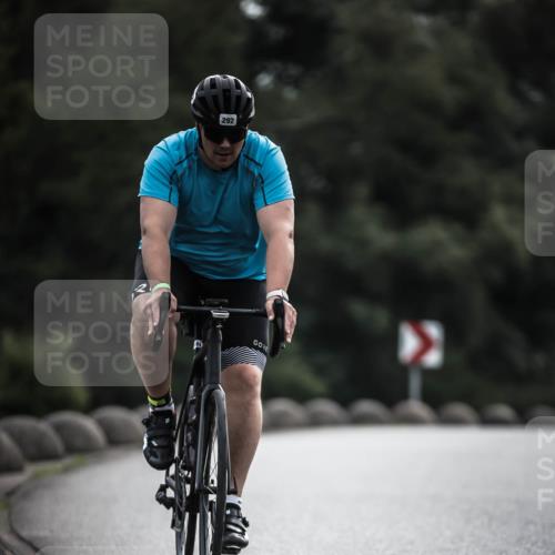 21.06.2026 - 29. Vierlanden-Triathlon H.Heesch http://msf.ph/oto/9907570 21.06.2026 09:22:51 Radfahren 29, 148, 292 meine-sportfotos.de
