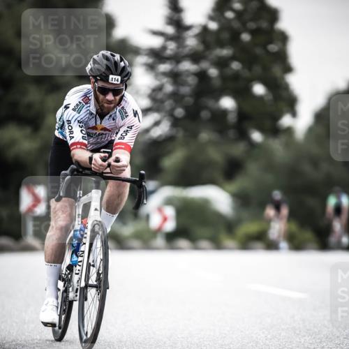 21.06.2026 - 29. Vierlanden-Triathlon H.Heesch http://msf.ph/oto/9907578 21.06.2026 10:25:53 Radfahren 114, 380, 382 meine-sportfotos.de