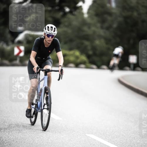 21.06.2026 - 29. Vierlanden-Triathlon H.Heesch http://msf.ph/oto/9907690 21.06.2026 10:26:09 Radfahren 136, 291, 311, 530, 591, 613, 1355 meine-sportfotos.de