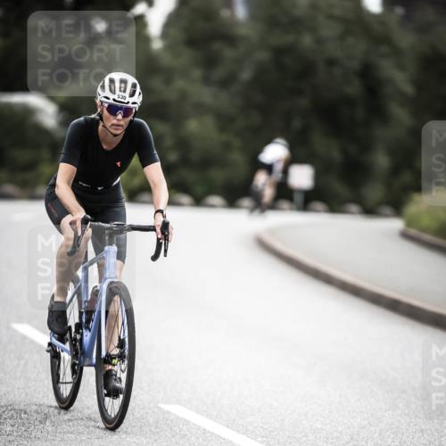 21.06.2026 - 29. Vierlanden-Triathlon H.Heesch http://msf.ph/oto/9907702 21.06.2026 10:26:09 Radfahren 136, 291, 311, 530, 591, 613, 1355 meine-sportfotos.de
