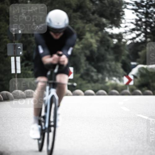 21.06.2026 - 29. Vierlanden-Triathlon H.Heesch http://msf.ph/oto/9907763 21.06.2026 09:23:10 Radfahren 14, 165 meine-sportfotos.de