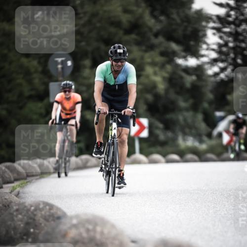 21.06.2026 - 29. Vierlanden-Triathlon H.Heesch http://msf.ph/oto/9907834 21.06.2026 10:26:31 Radfahren 46, 118, 119, 155, 166, 278, 328, 353, 374, 488 meine-sportfotos.de