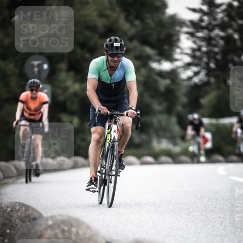 21.06.2026 - 29. Vierlanden-Triathlon H.Heesch http://msf.ph/oto/9907853 21.06.2026 10:26:31 Radfahren 46, 118, 119, 155, 166, 278, 328, 353, 374, 488 meine-sportfotos.de
