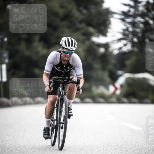 21.06.2026 - 29. Vierlanden-Triathlon H.Heesch http://msf.ph/oto/9907864 21.06.2026 09:23:27 Radfahren 280 meine-sportfotos.de